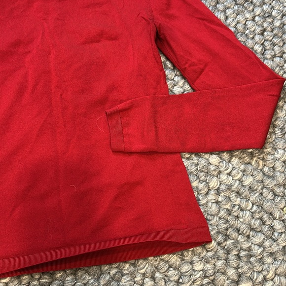 Wilfred Aritzia Red Keyhole LS Top Size Small - Picture 9 of 9